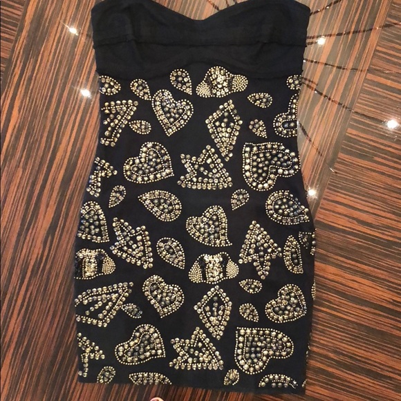 Dress - Picture 1 of 7